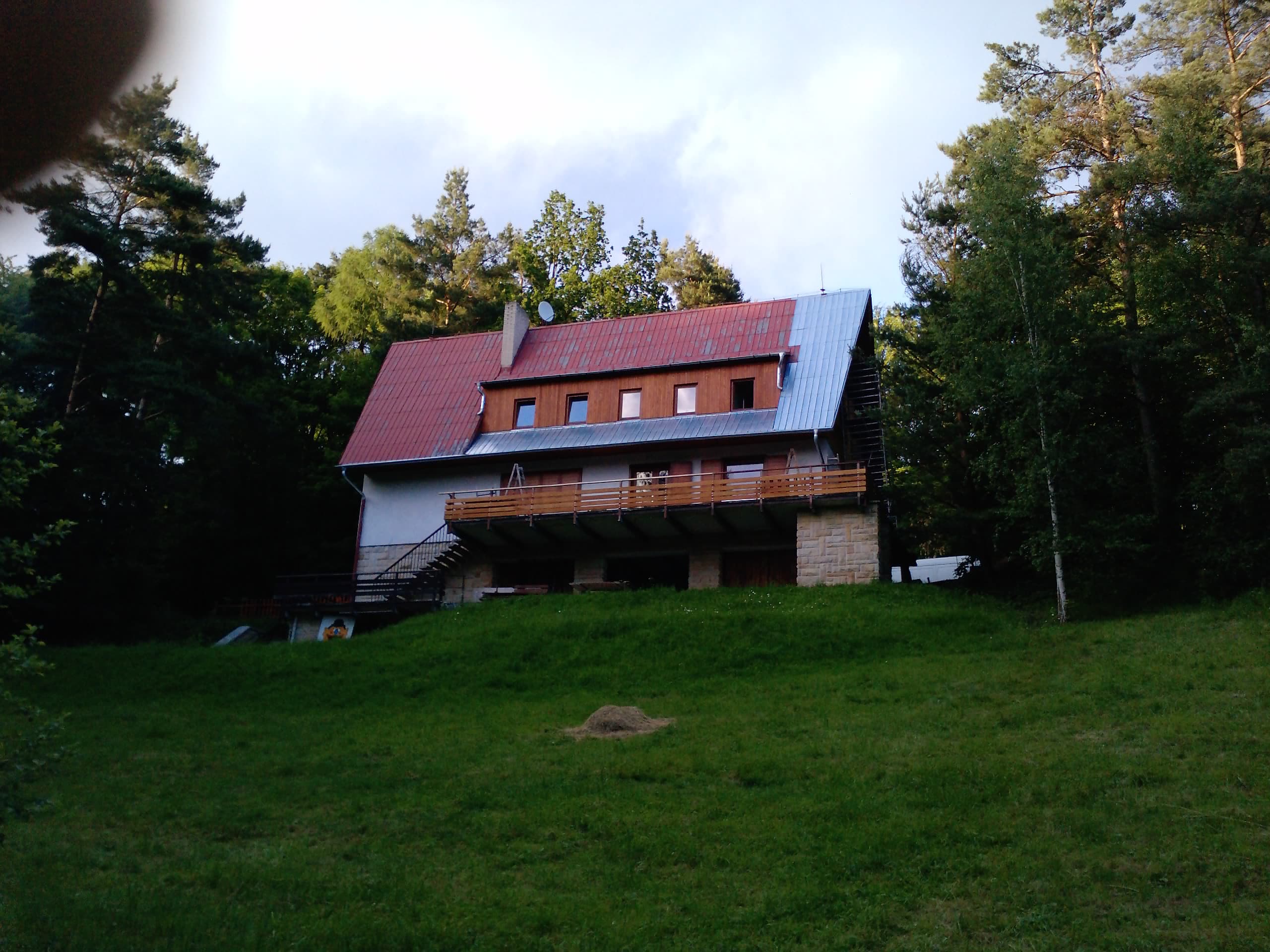 Rovensko pod Troskami - rekreační zařízení